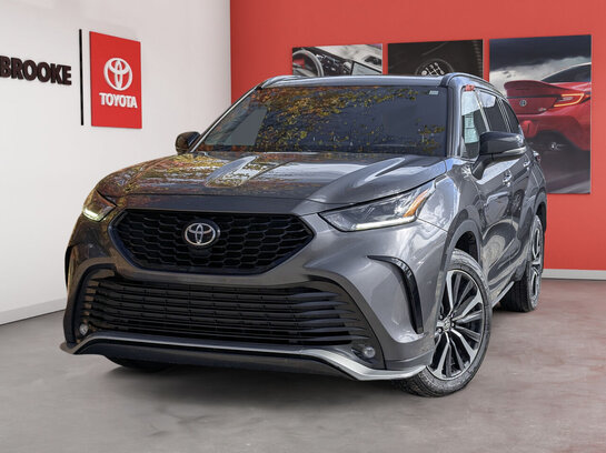 Toyota Highlander 2021 2021 Gris